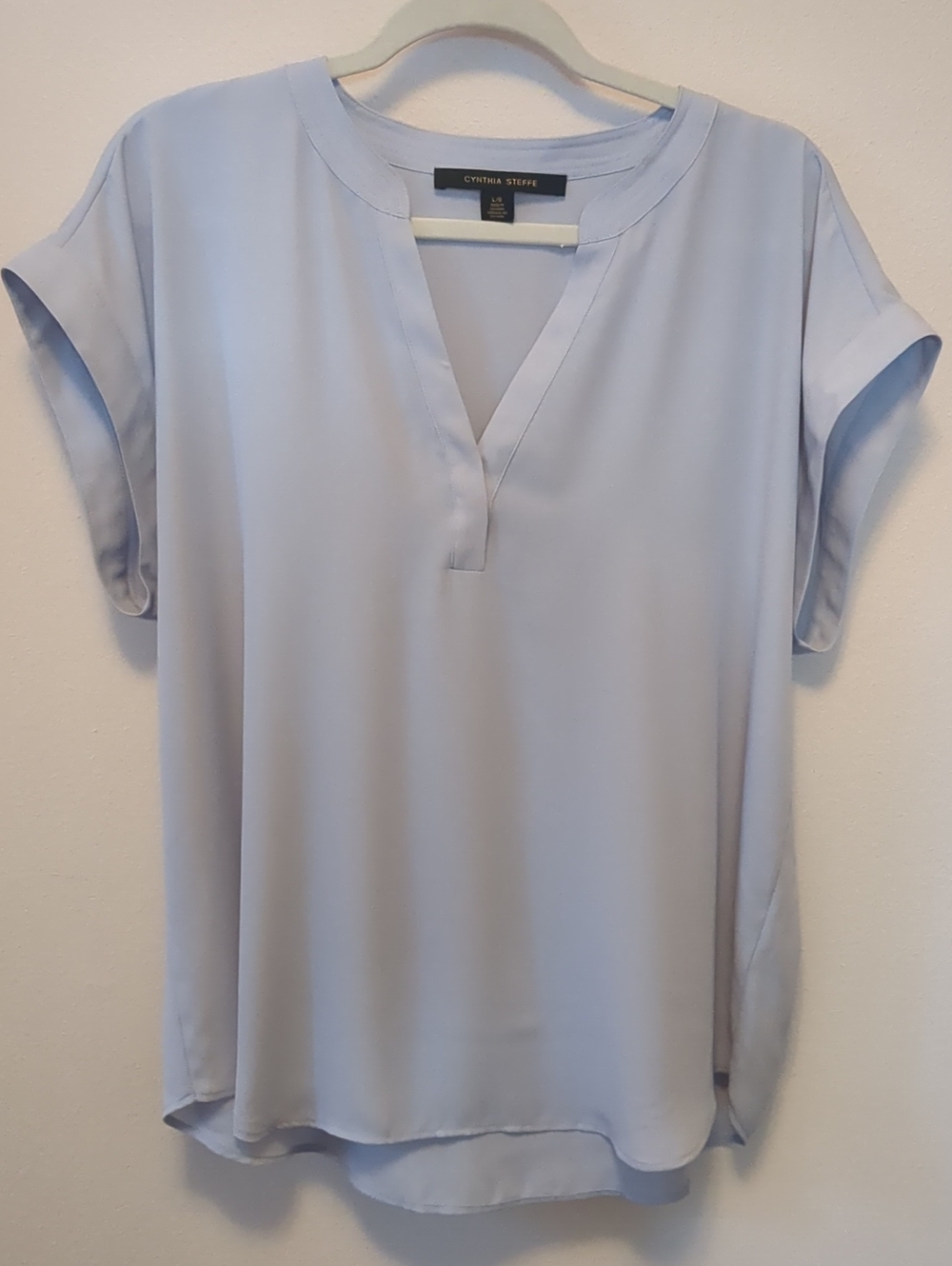 Cynthia Steffe Pale Blue Short Sleeve V-Neck Blouse